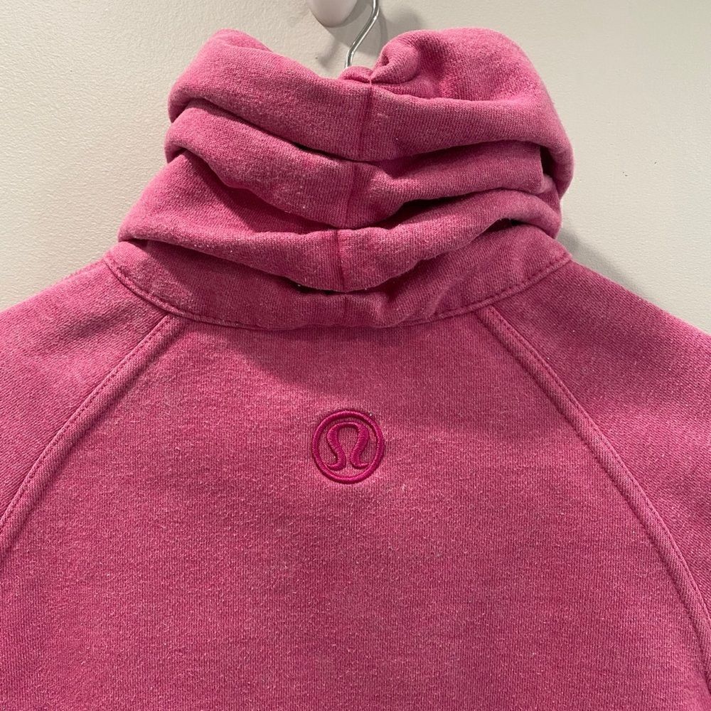 Lululemon Cuddle Up Jacket - Picture 9 of 11